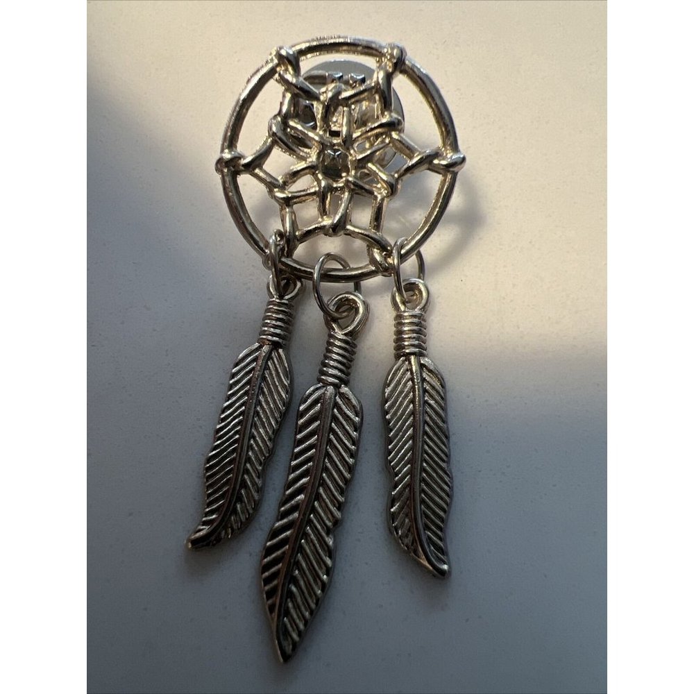 Dreamcatcher Pin With Metal Feathers